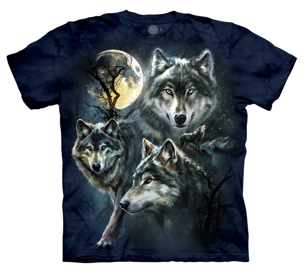 tshirt from the 90s depicting three wolves