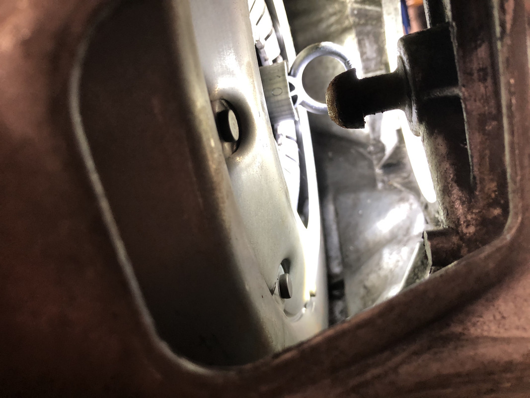 13E7D597-029A-495E-BA80-26819B341E89