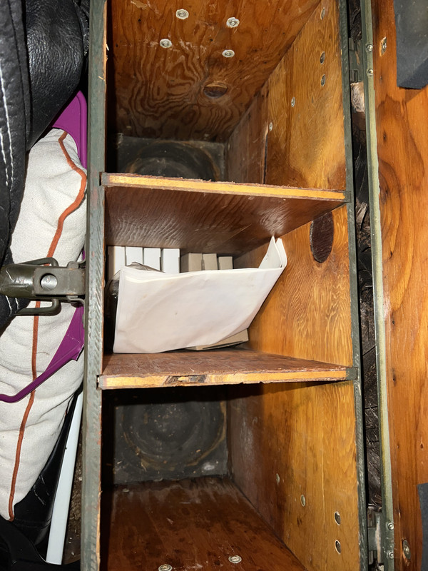 6965EE5F-37A1-4357-B682-D40D1B17E4C7