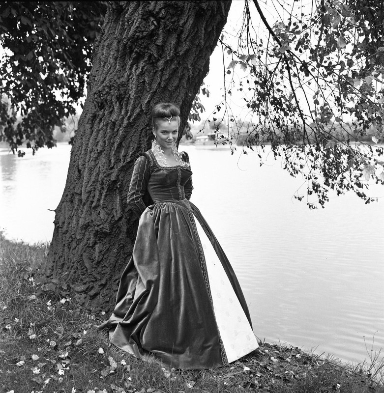Suzan_Farmer_a03
