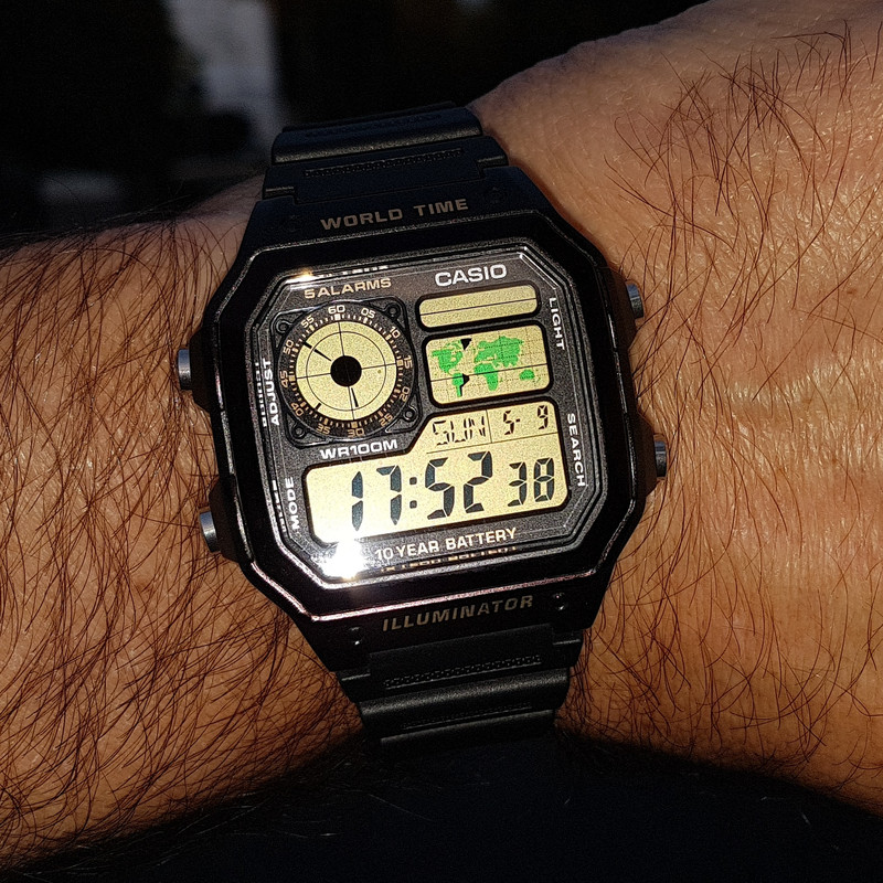 Casio World Time AE1200WH (2)