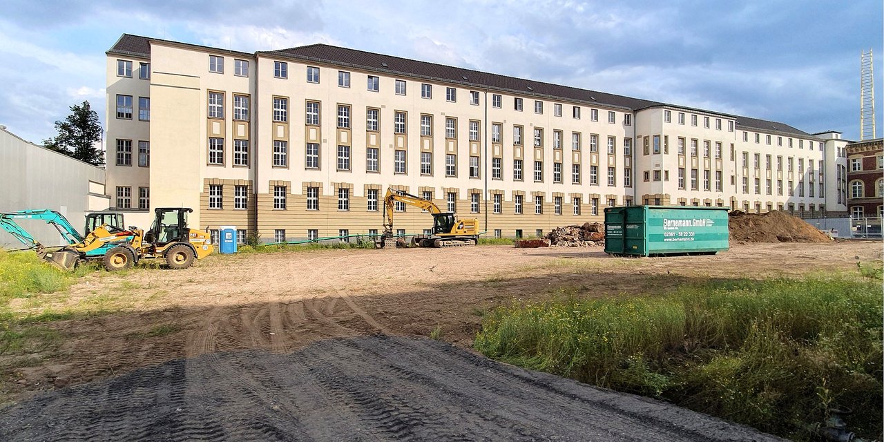 20250827-171514-Shift-N.jpg