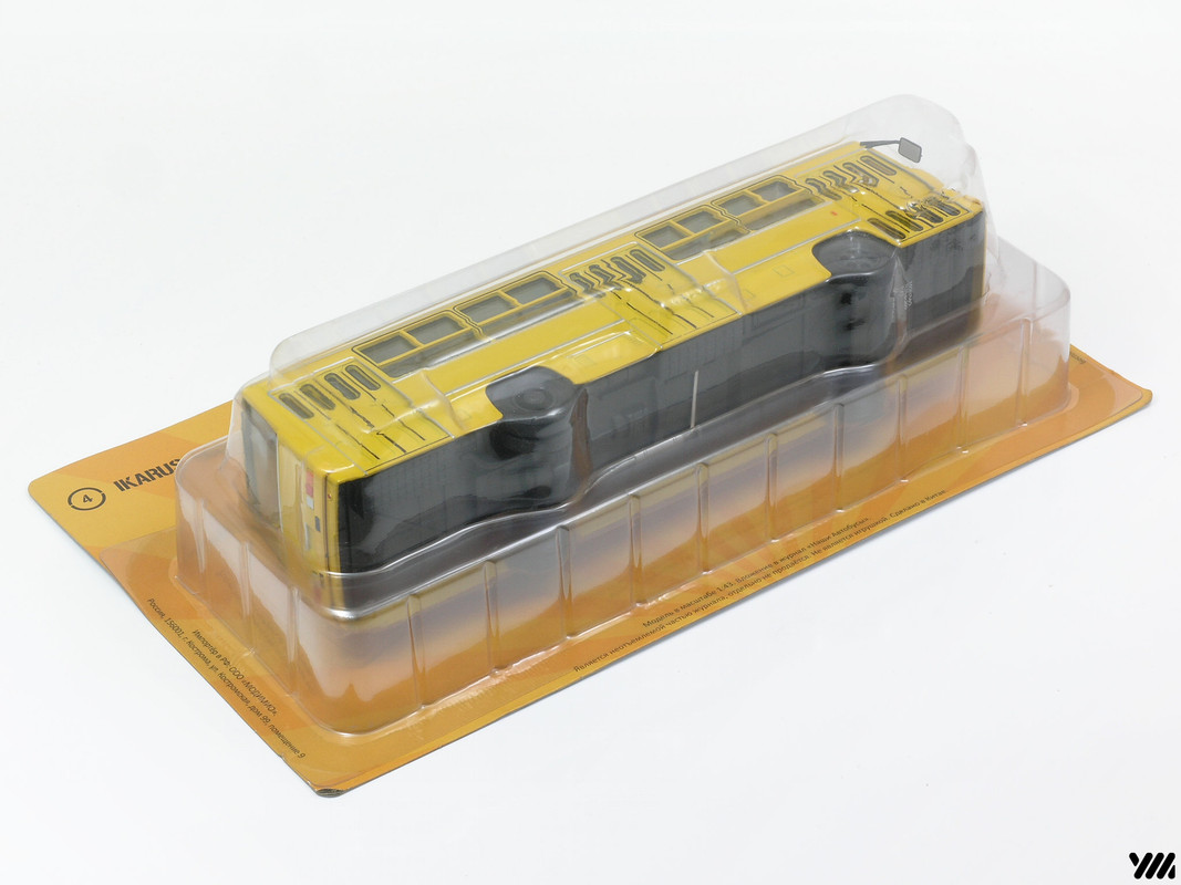 NA04_Ikarus-260_[UM]_01