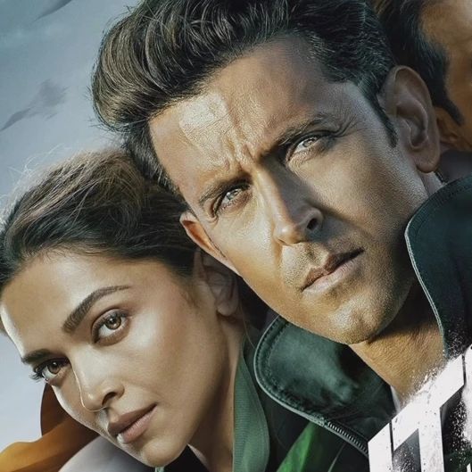 hrithik-roshan-and-deepika-padukone-in-fighter-2024-movie