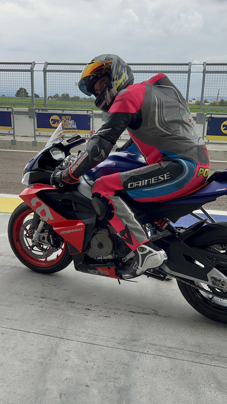 69C920D1-B281-4D7D-8622-7DA3F6DE7D13