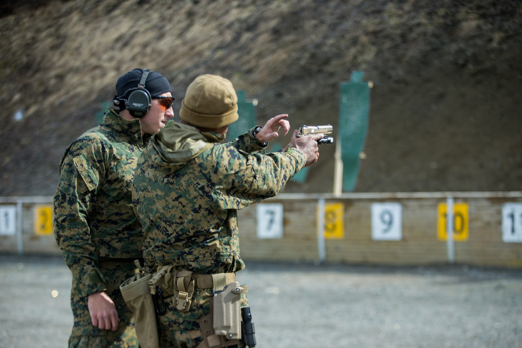 U-S-Marine-with-1st-Reconnaissance-Battalion-1st-Marine-Divisi.jpg