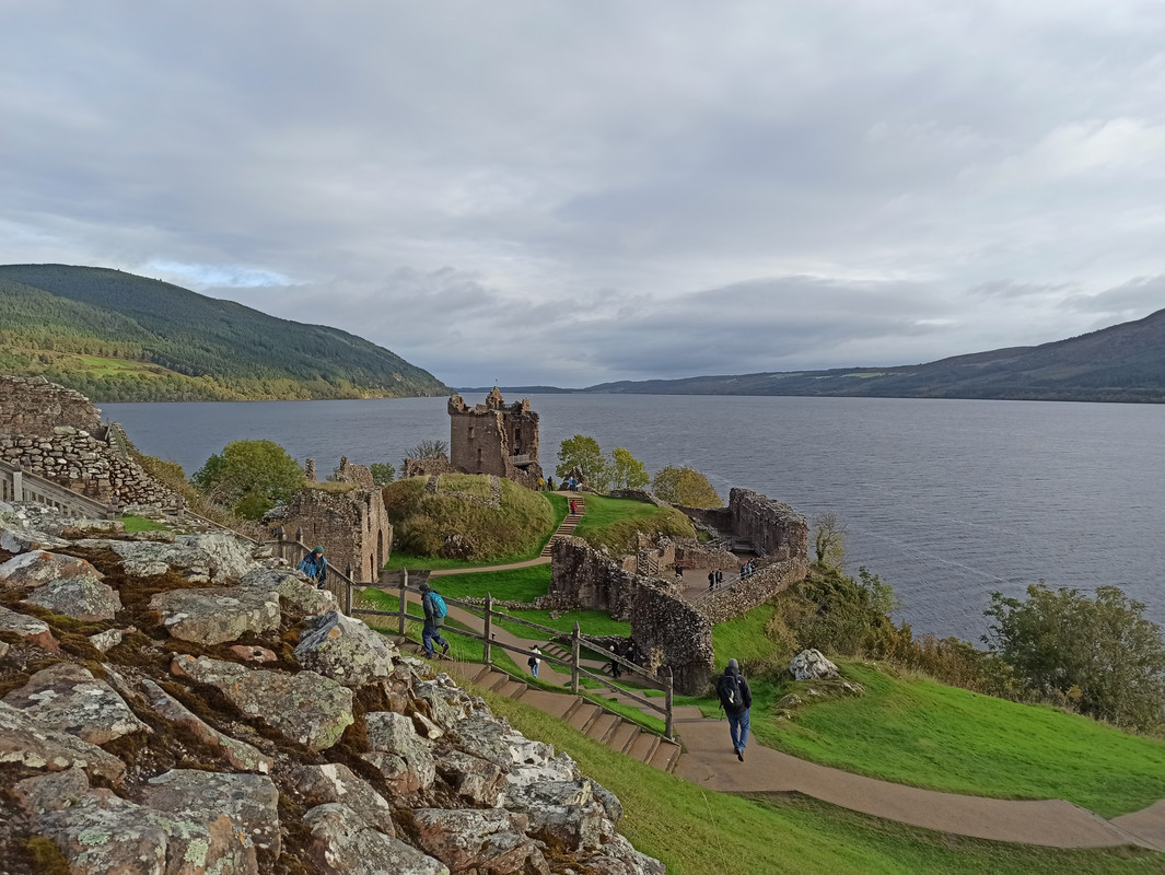 Edimburgo - Highlands - Isla de Skye (8 días) - Blogs de Reino Unido - Día 4. Inverness-Loch Ness-Urquhart-Kyle of Lochalsh-Roag (176 kms.) (4)