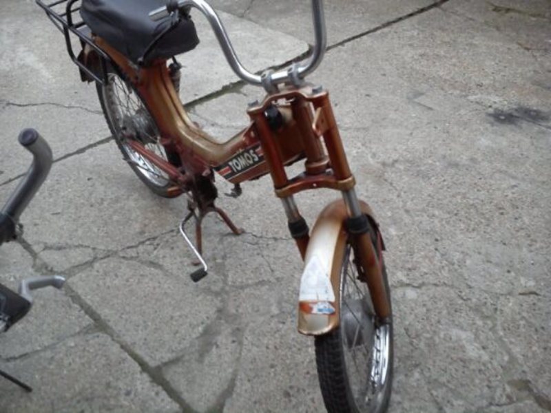 1185497_691145960913115_122730621_n