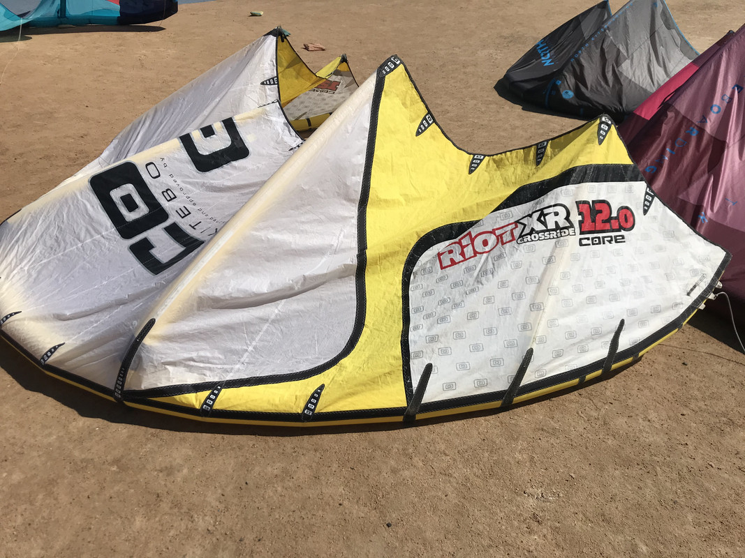 22096155-6A9B-4CFA-8706-F55BD5FCA1CF