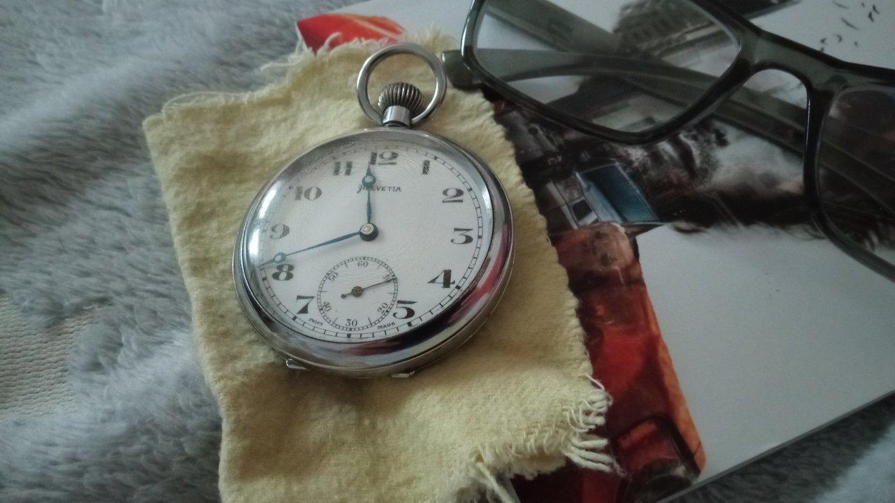 **** La montre du jour ! Vol. 42**** - Page 19 IMG-20240104-114120