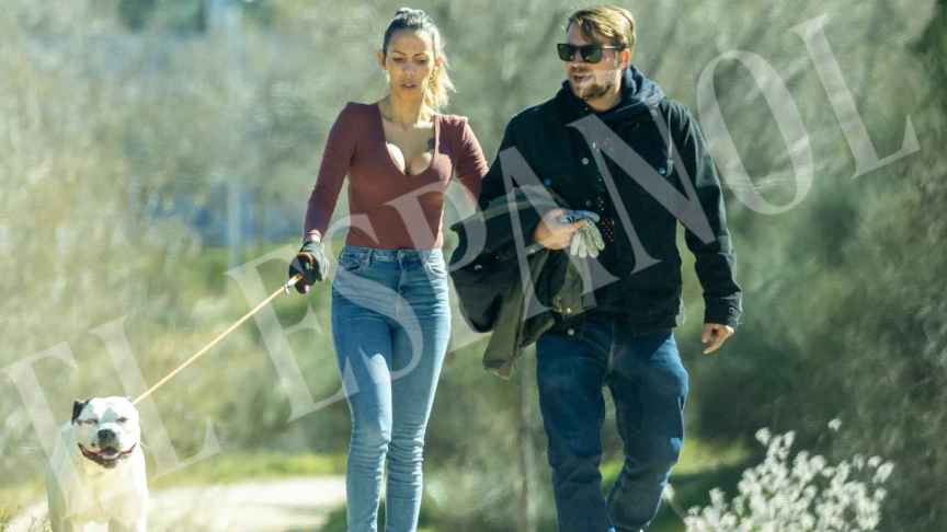 703AF65D-A29C-4F8D-8485-170A7A0B7A9F