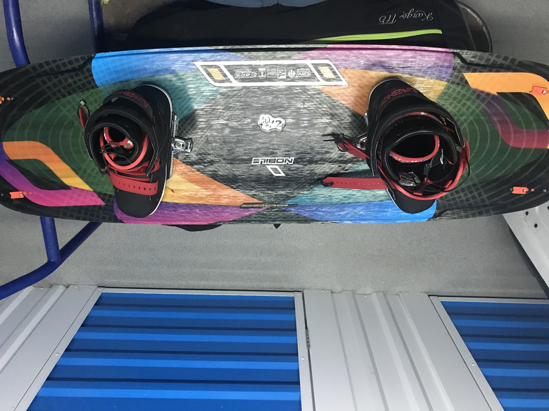 EC3C94B9-8018-4456-BB28-EFE31BFB64E4