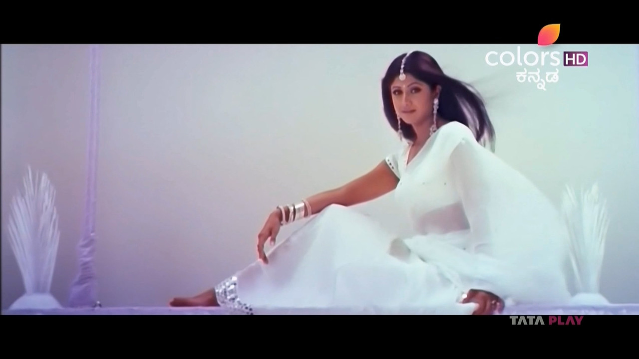 Shilpa Shetty Compilations.mp4_20230218_163638.303