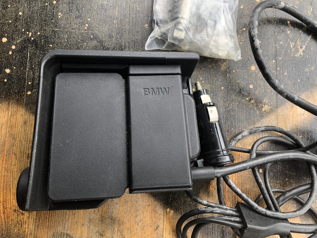 4BE95ABA-F9D3-4863-A844-438A00FDFFD2_1_201_a