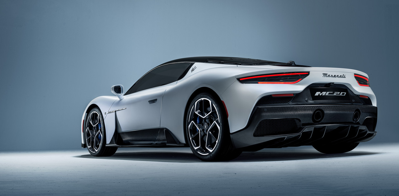 11_Maserati_MC20
