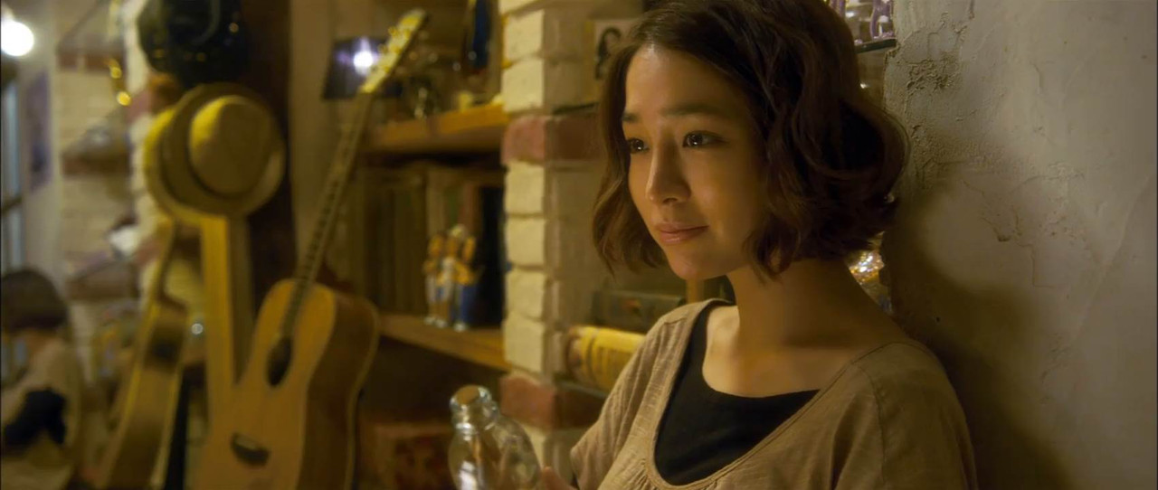 Love On-Air 2012 WebRip [Hindi + Tamil + Telugu + Korean] 480p, 720p ESub Screenshot