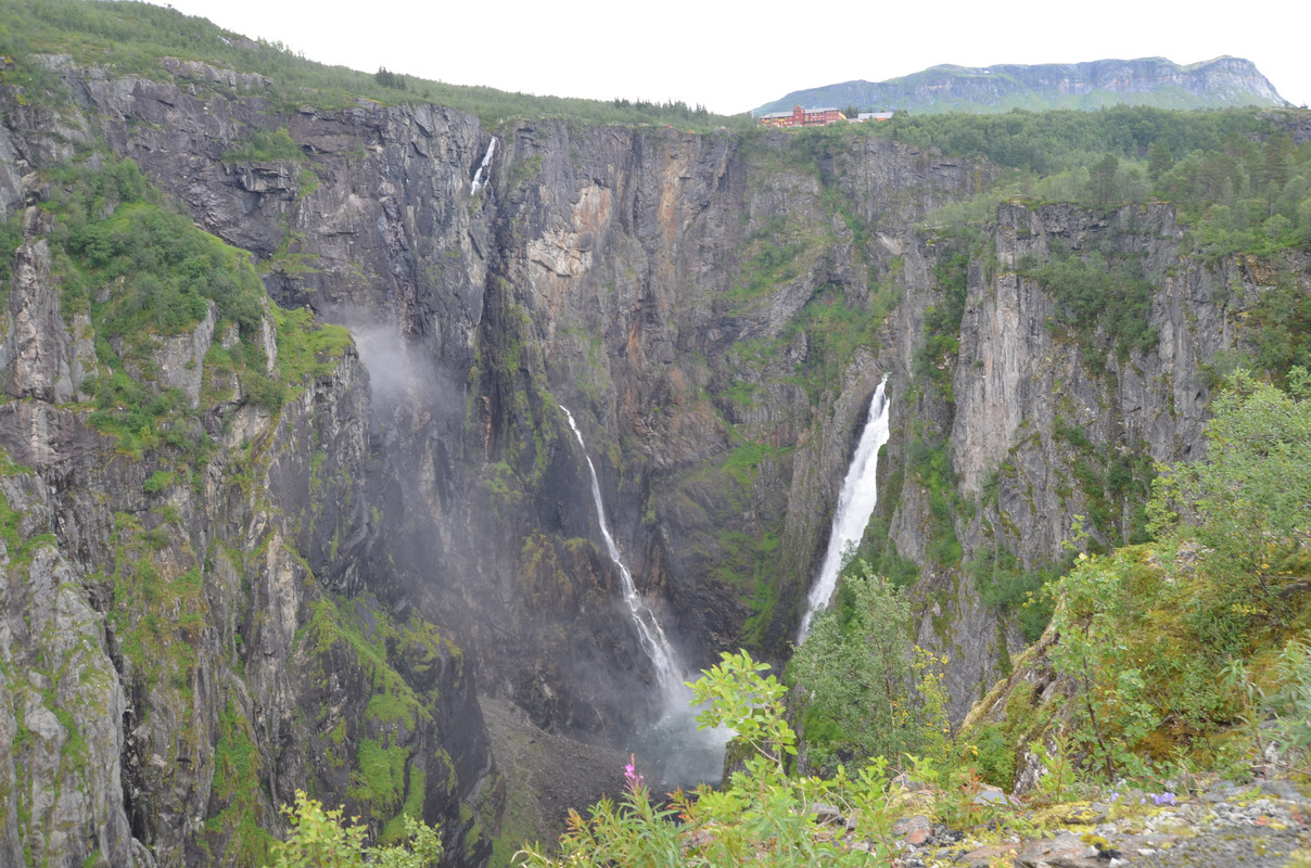 ETAPA 9- Cascada Vøringfossen - Hardangervidda - Noruega 10 días de cabañas y con niños (3)