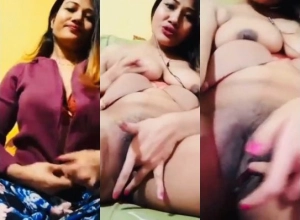 xxxsexgirl Horny Desi Girl Fingering