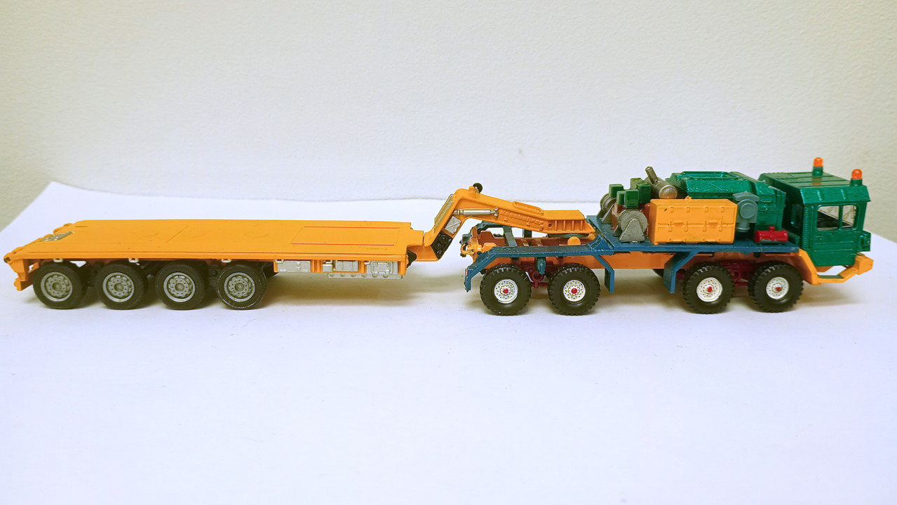 Mach (3720)