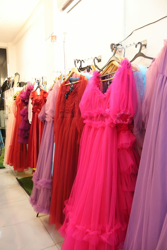 Nelon Fashion Gallery 3