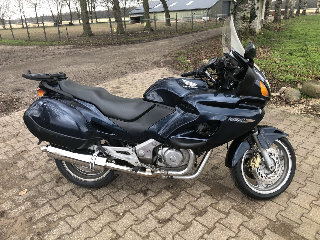 97EE2D21-AF98-41D7-A75B-3E6806A14750