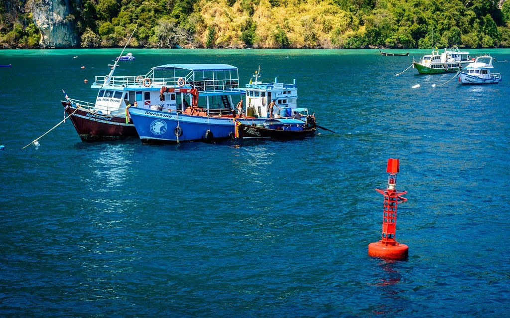blue-boat.jpg