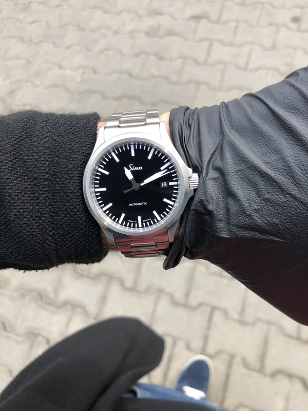 B9236932-7A6E-4AFE-969C-75BFCEA8A251