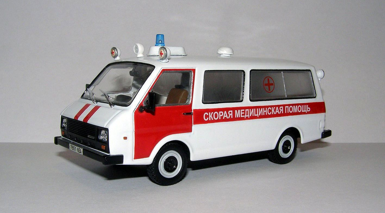 1989 RAF-2915-02 Latvija Ambulance (IST for DeAgostini AL#74 Con