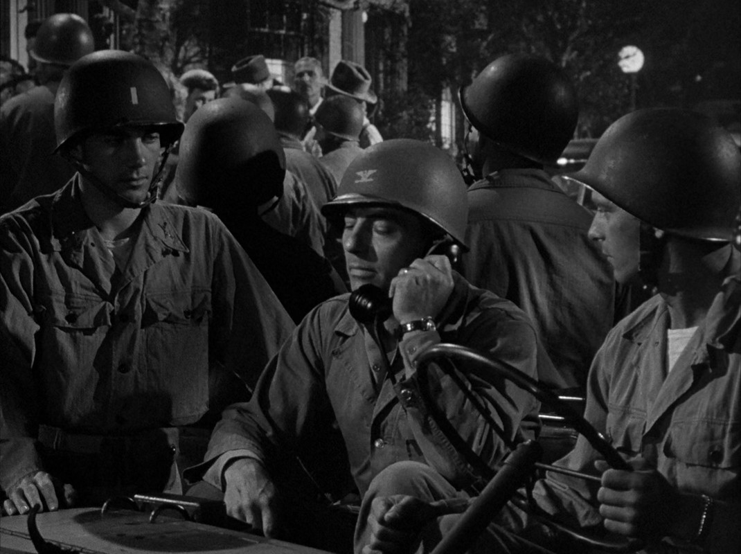 The Day the Earth Stood Still (1951).mkv_snapshot_01.15.20_[2018