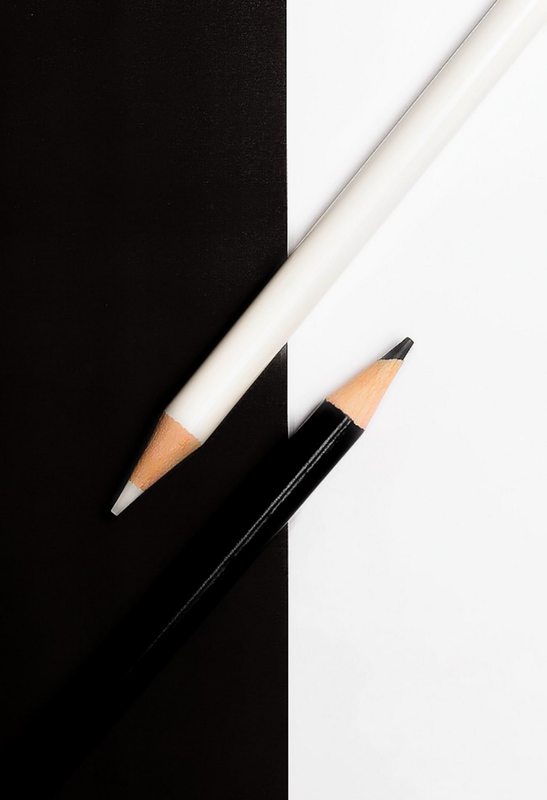 blacknwhite-pencils.png