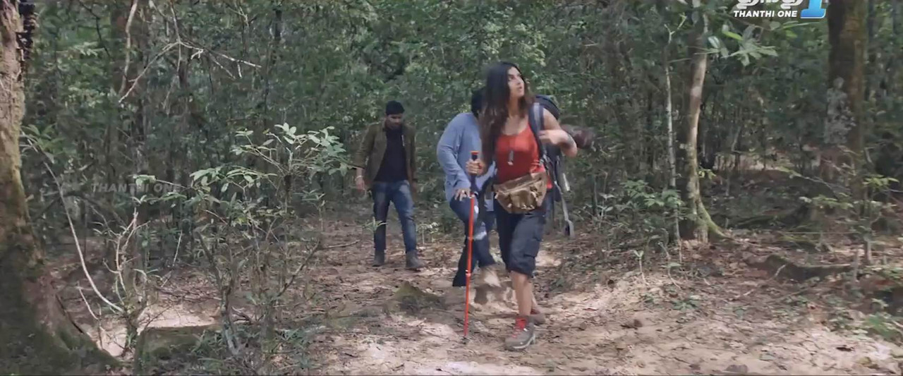 Navarathna 2020 WebRip [Tamil] 480p, 720p Screenshot