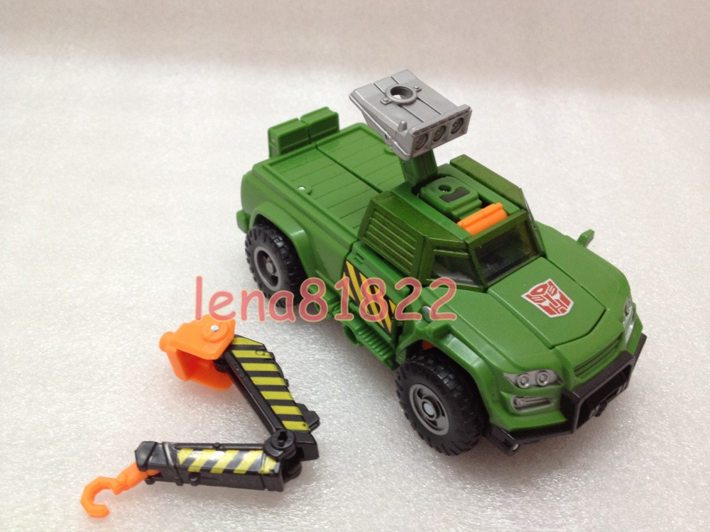 Transformers-Generations-Hoist-03_1372398605