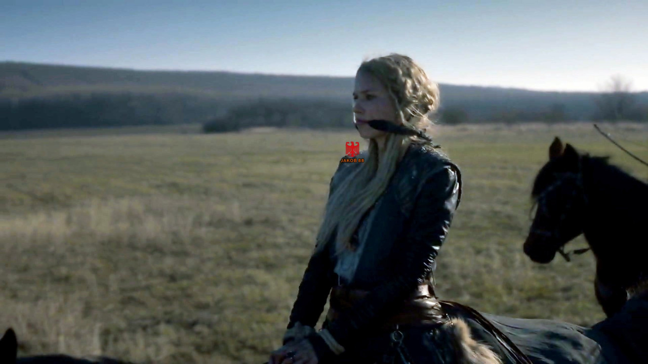 Thea Sofie Loch Næss 8 - The Last Kingdom S03E01