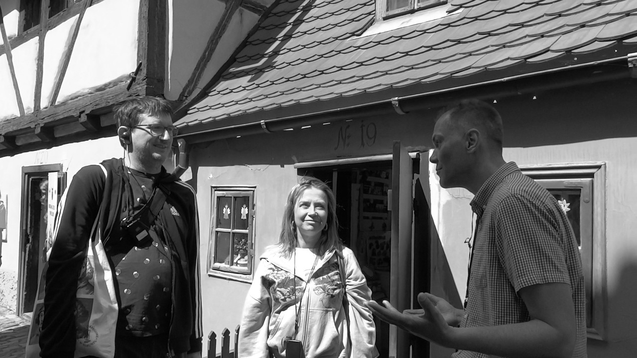 05.20f - Scenka książkowa