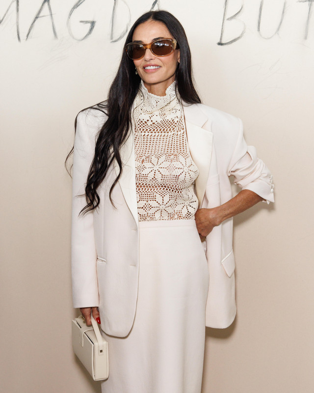 Demi Moore Nipple26NYFW250