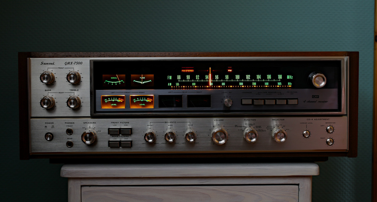 Sansui QRX-7500 IMG_2301 (1)