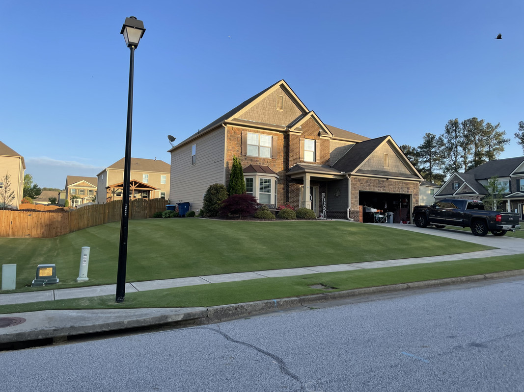 D8F3E039-DBDD-43F0-BE45-8944F4A1EDB9