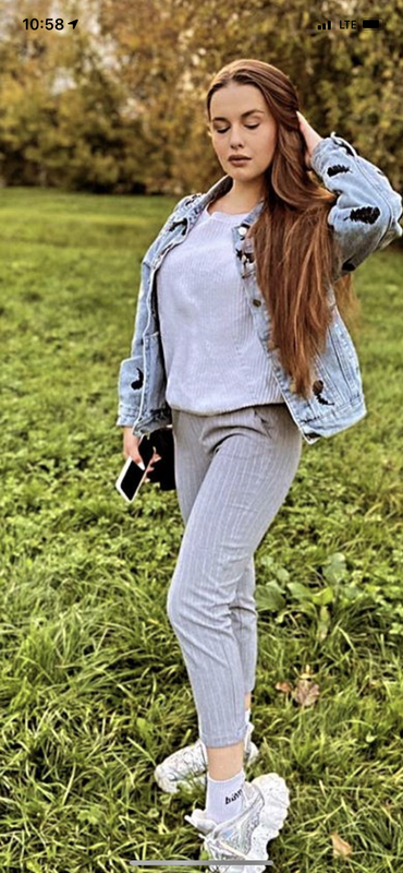 DD052439-BD17-4AC8-BC2E-88E80A7468DE