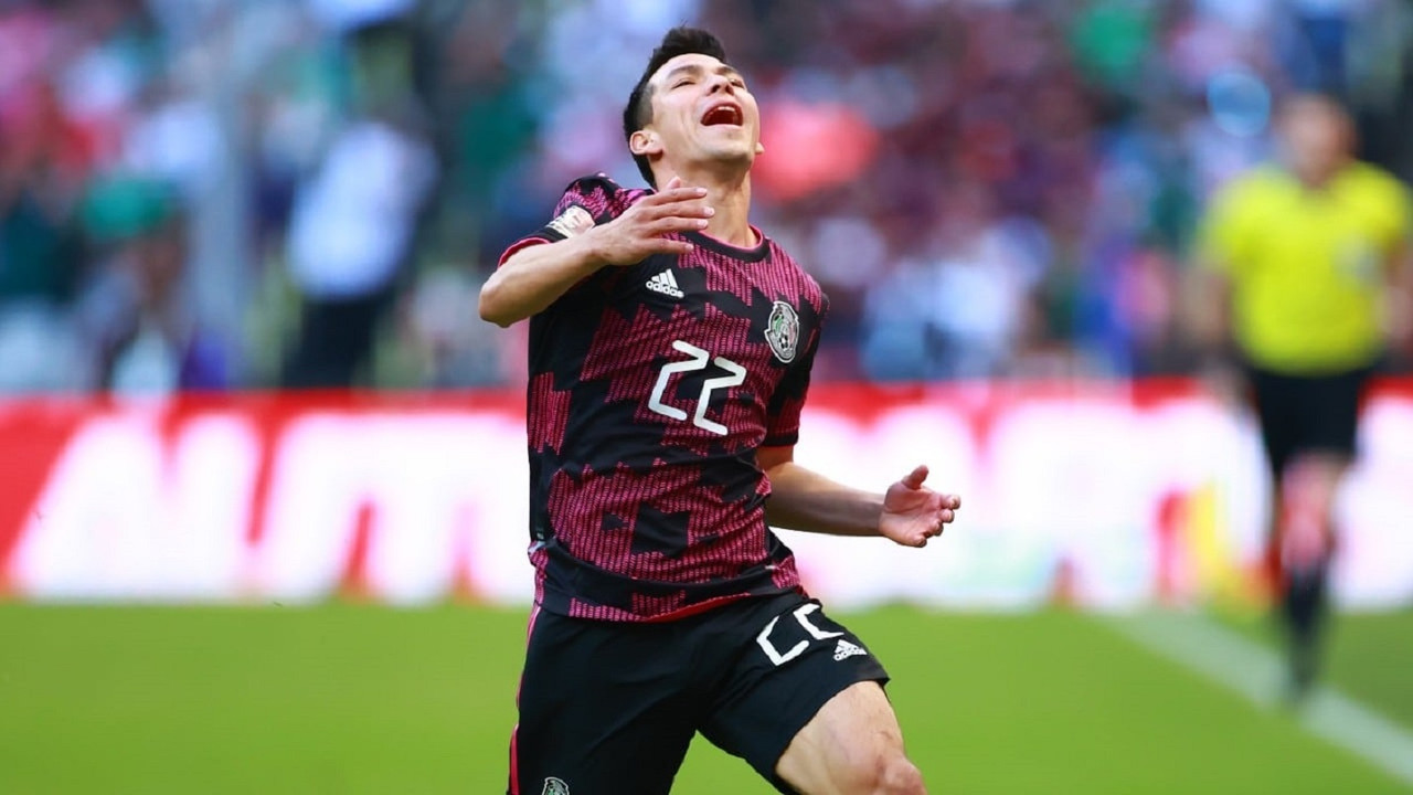 Napoli lanza contundente declaración a la Selección Mexicana sobre Chucky Lozano