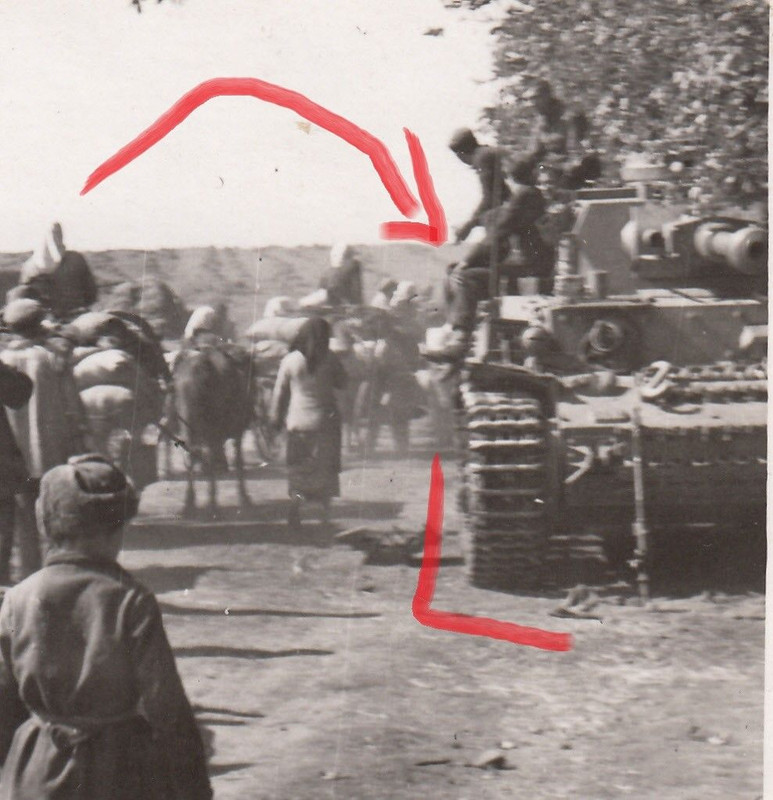 Soldat 3.Panzer-Division-Totenkopf Panzer Tank Turmnummer Bevölk