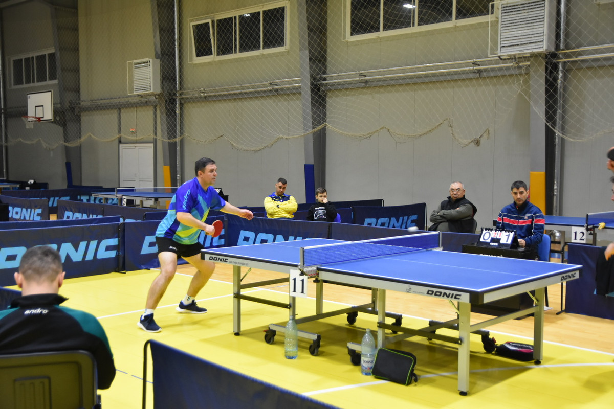 2BFF0E11-4F24-464E-BEC2-C5EF159D8A9D