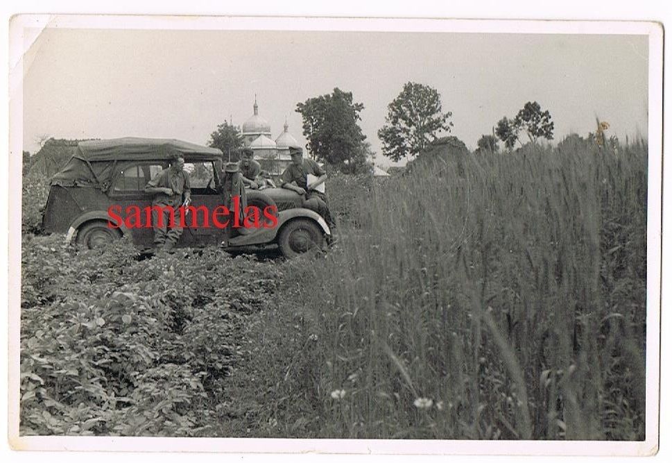 WK2 Foto Polen PKW Kübelwagen Orthodoxe Kirche O