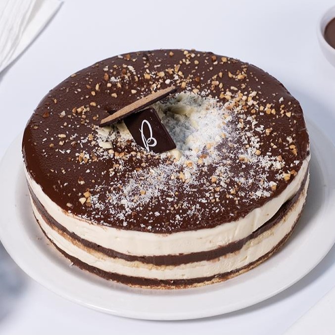 Pastís De Xocolata Amb Avellanes Gran (8 A 10 Persones)