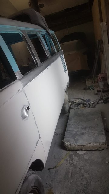 5FE6B489-099B-450A-B2FE-BCC803D631D4