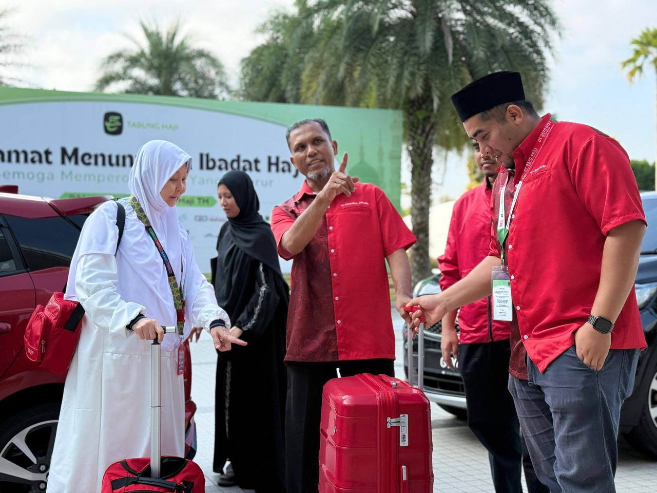 Kaunter bantuan mesra dan responsif