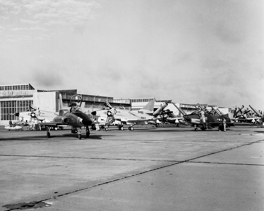 Northrop 174620-061 N-156F, A4D,  G-91R