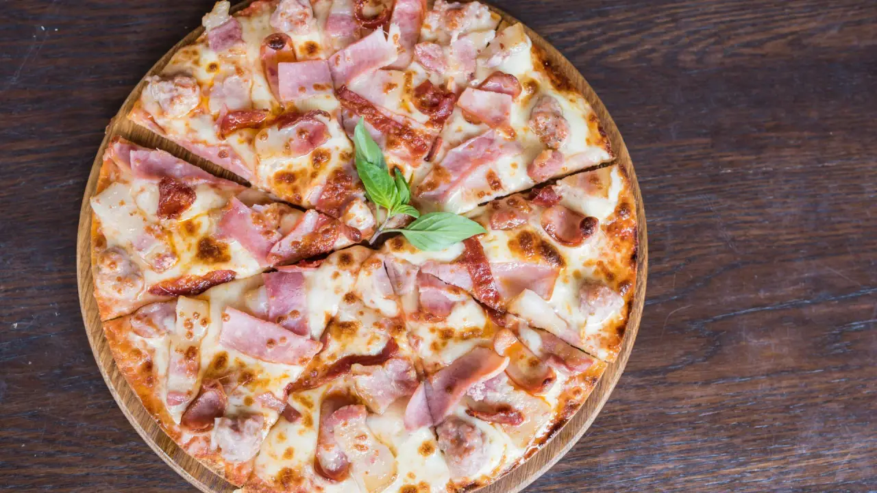 Pizza point (28 cm.)