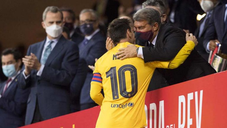 Tenía esperanza de que Messi jugara gratis en el Barcelona: Joan Laporta