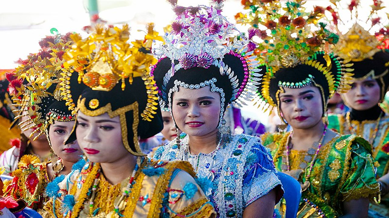 Tari Kalegoa Sulawesi Tenggara