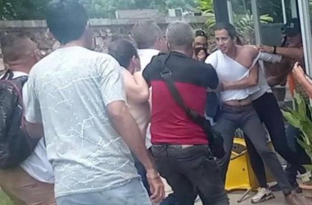 Sacan a empujones a Guaidó de un restaurante en Cojedes Juan Guaidó